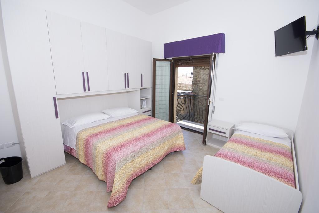 Appartement La Casa Di Tina à Colonnella Chambre photo