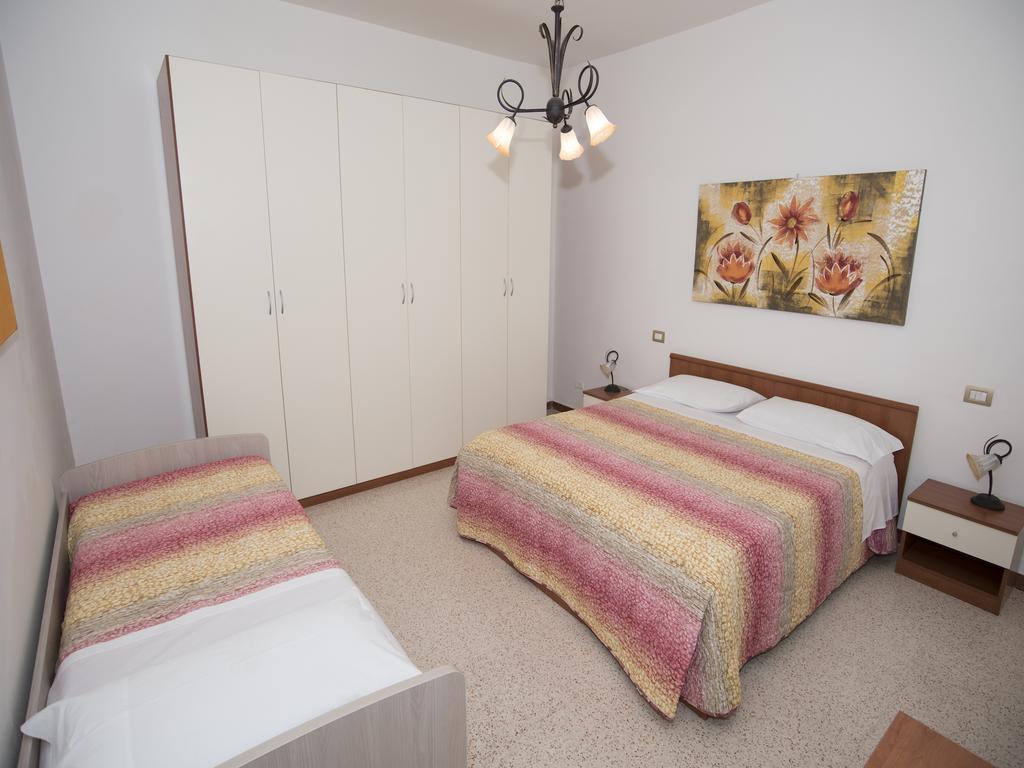 Appartement La Casa Di Tina à Colonnella Chambre photo