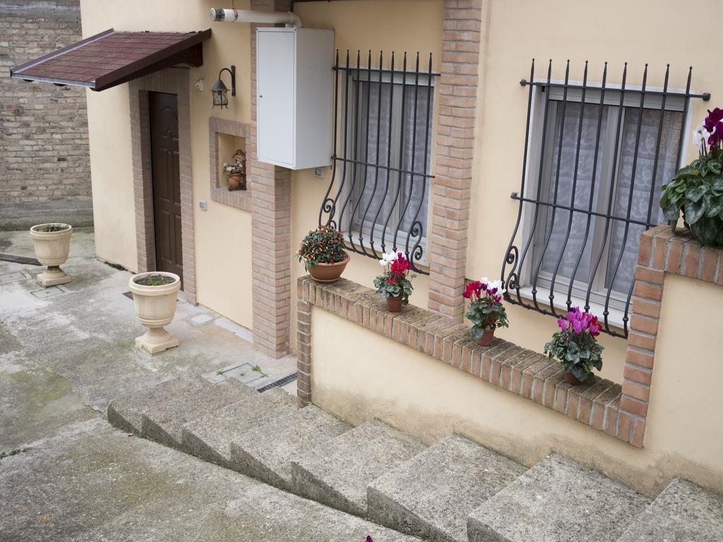 Appartement La Casa Di Tina à Colonnella Chambre photo